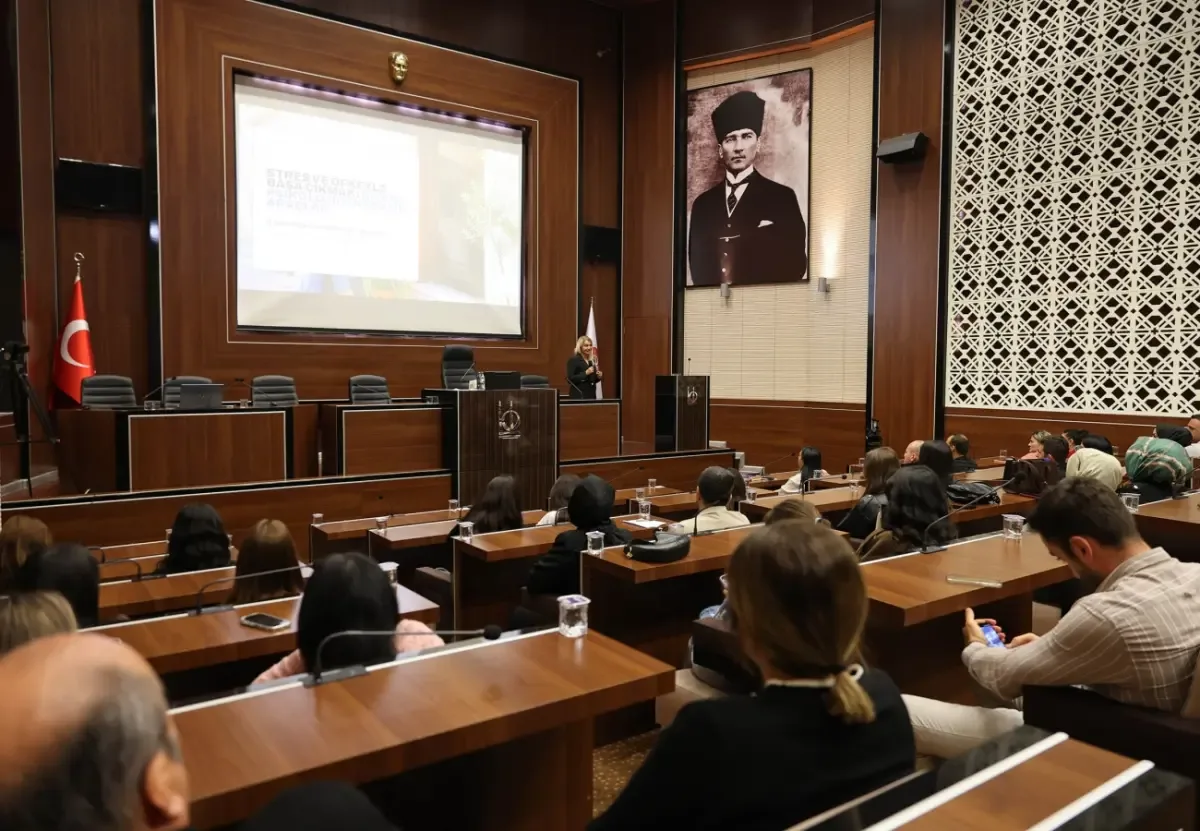 Keçiören Belediyesi personeline stres yönetimi eğitimi