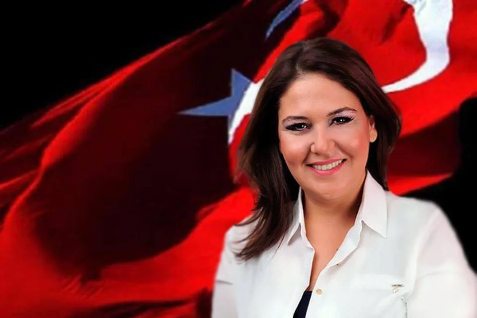 ŞÜKRİYE KARABEN'DEN RAMAZAN BAYRAMI MESAJI