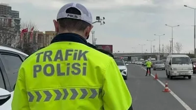 İstanbul’da triatlon şampiyonası nedeniyle çok sayıda yol kapatıldı