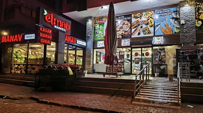ÖZ ELMALI MARKET & ŞARKÜTERİ