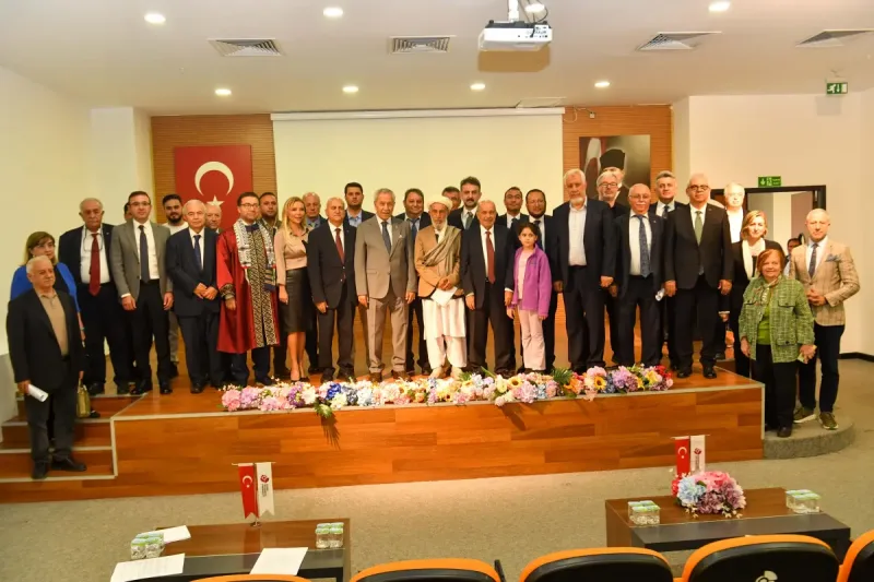 AKK Başkanı Yılmaz "Bilim Sanayi ve Teknoloji Ödül Töreni"ne katıldı