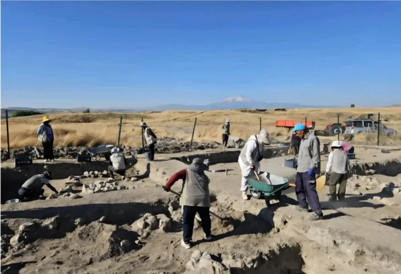 Kültepe’de 78 yıllık kazı tarihinde bir ilk: Helenistik mozaik bulundu