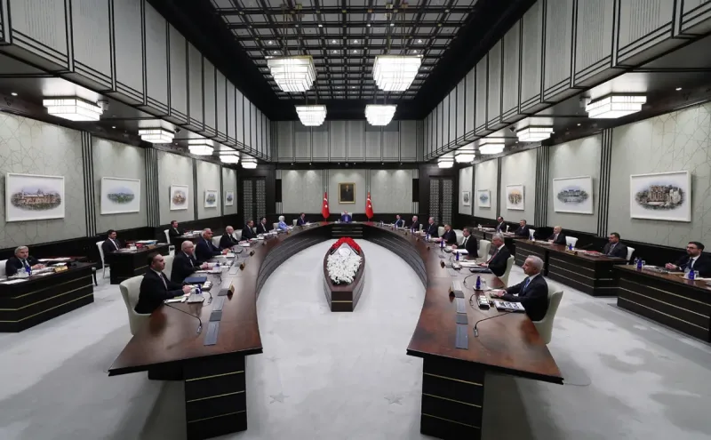 Kabine bugün toplanıyor: Gündemde ekonomi, güvenlik ve dış politika var